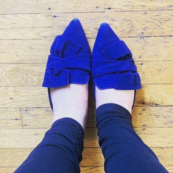 Schutz blue suede D'ana Knotted Loafer Mule - Picture 6 of 6
